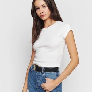 2 Reformation muse T size m black and white pair worn once crop tee